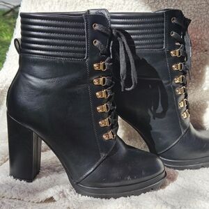 Black Boots